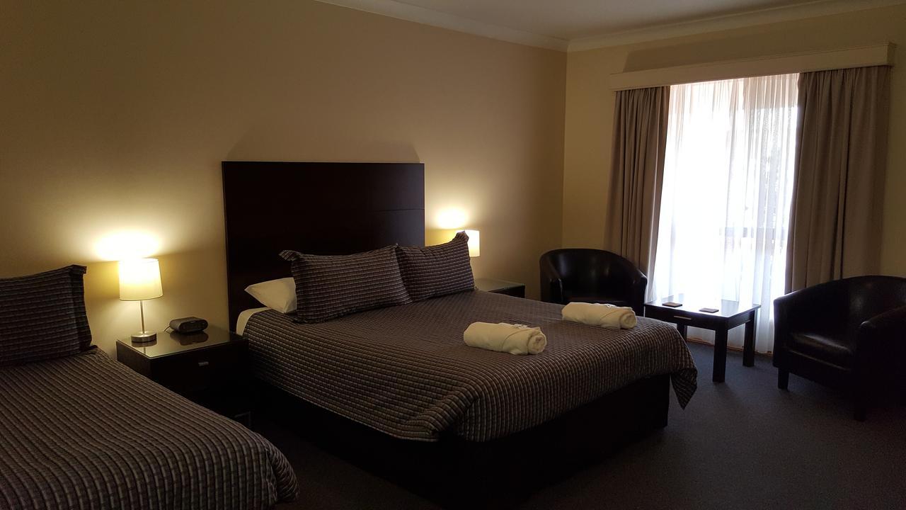 Gateway Motor Inn - Self Check-In Broken Hill Eksteriør billede