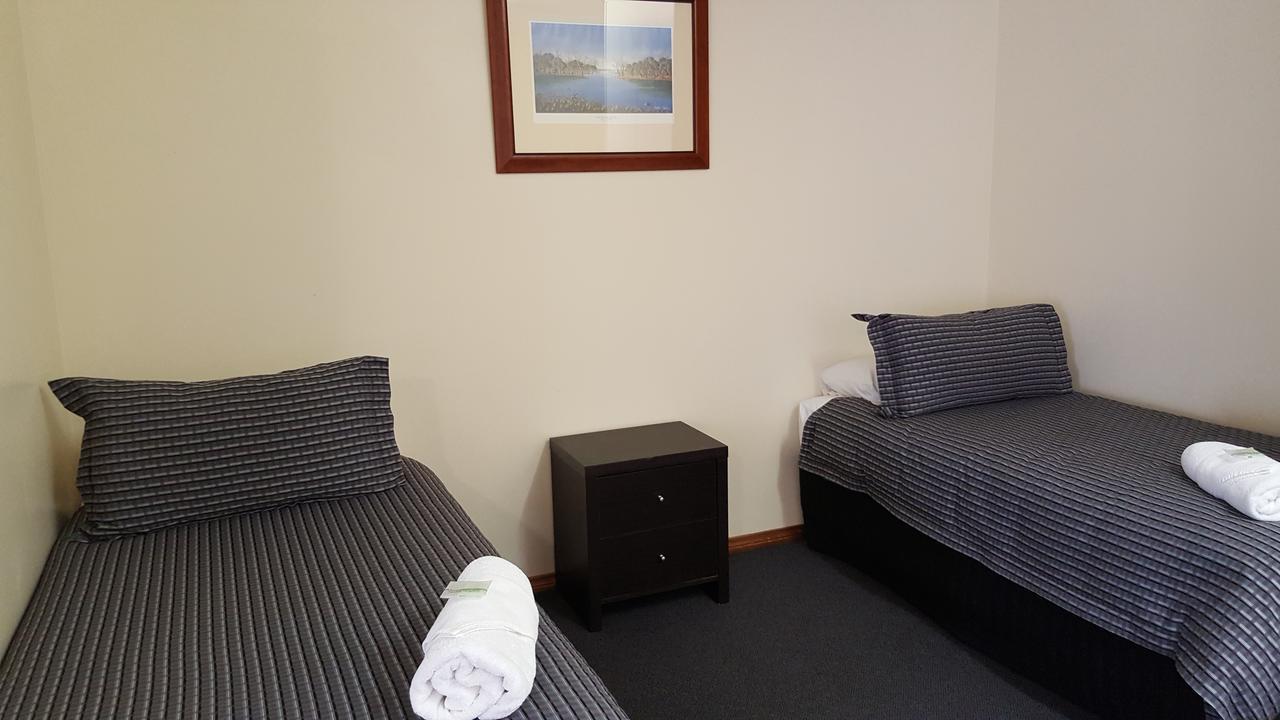 Gateway Motor Inn - Self Check-In Broken Hill Eksteriør billede
